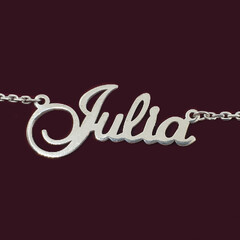Серебряное колье с именем Julia