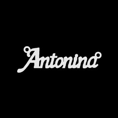Серебряное колье с именем Antonina