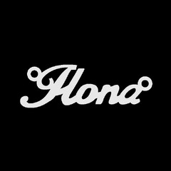 Серебряное колье с именем Ilona