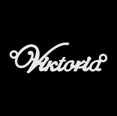 Серебряное колье с именем Viktoria