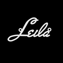 Серебряное колье с именем Leila