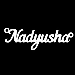 Серебряное колье с именем Nadyusha